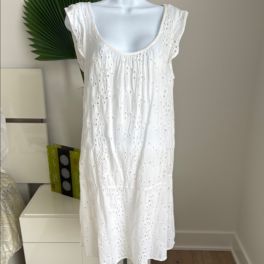 White Eyelet Sleeveless Dress easy to wear